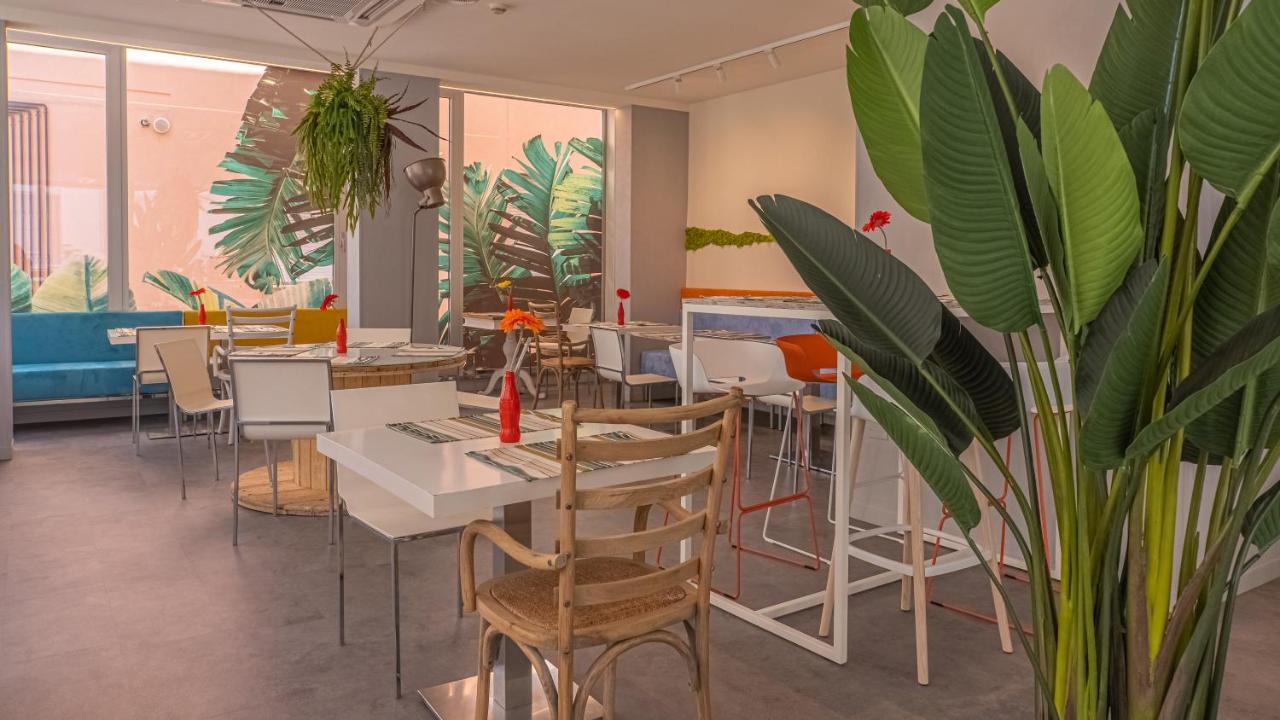 Design Hotel Astra B&B มิซาโน อาดรีอาติโก ภายนอก รูปภาพ